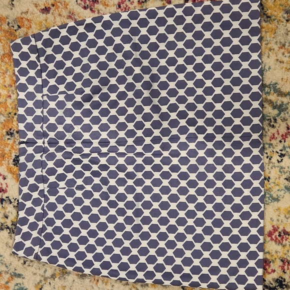 LOFT Purple and White Hexagon Skirt - Picture 2 of 7